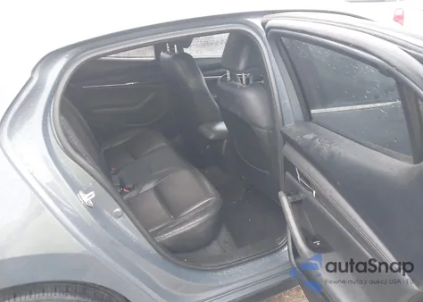 2021 Mazda Mazda3 Premium из США, поврежденный, VIN JM1BPAML9M1320173